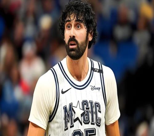 辽篮官方,李晓旭左脚,受伤离场,足彩,体彩,彩票,体育彩票,足球彩票,彩票合买,明发彩票