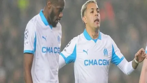 考辛斯调侃勇士被效仿却反成笑柄