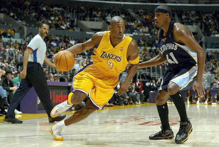 个通过转会 个通过转会